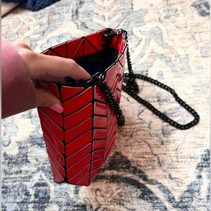 Red collapsible purse